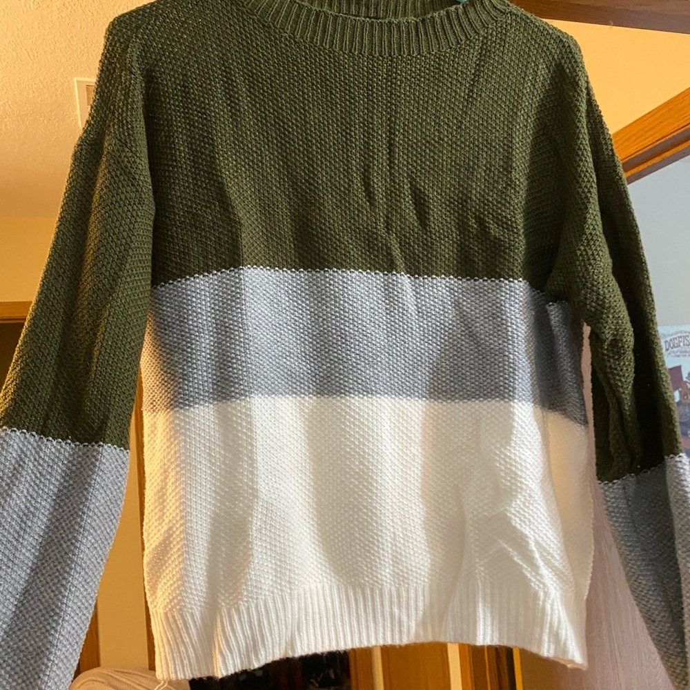 Women’s Sweater